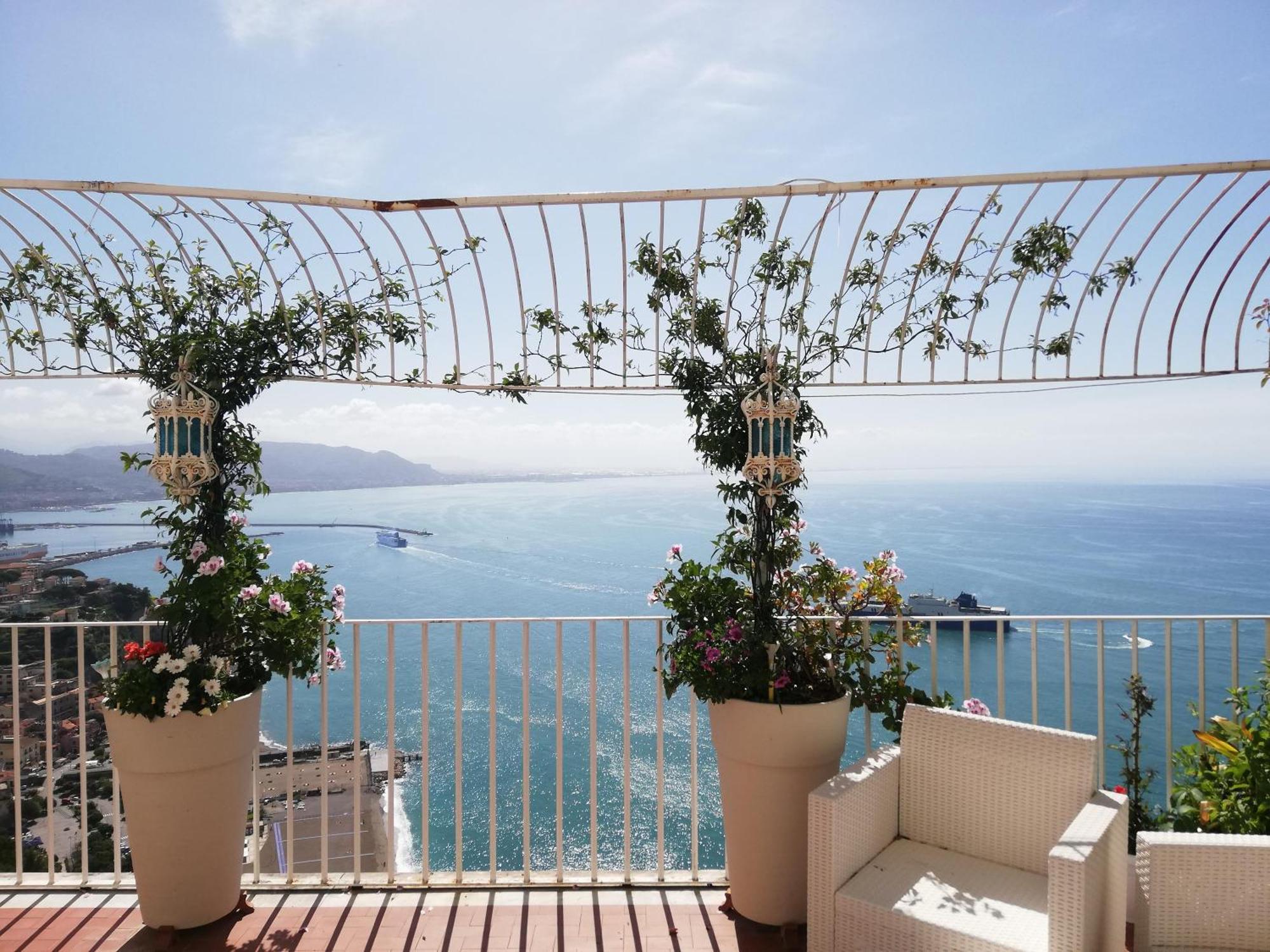 Bed and Breakfast Dimora Carlo III Vietri Zewnętrze zdjęcie