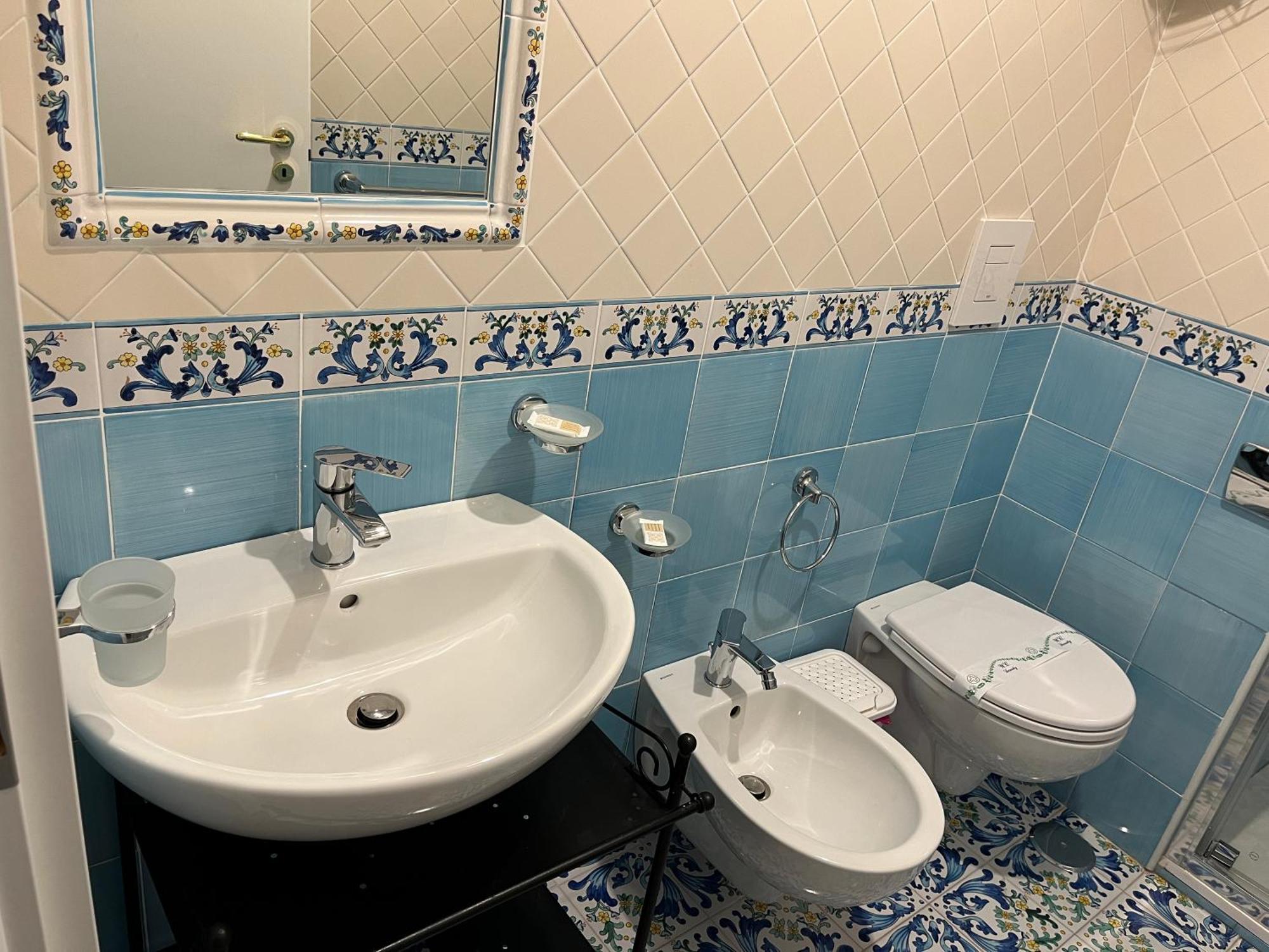 Bed and Breakfast Dimora Carlo III Vietri Zewnętrze zdjęcie
