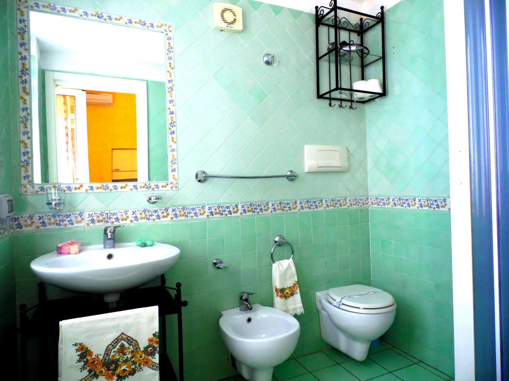 Bed and Breakfast Dimora Carlo III Vietri Zewnętrze zdjęcie