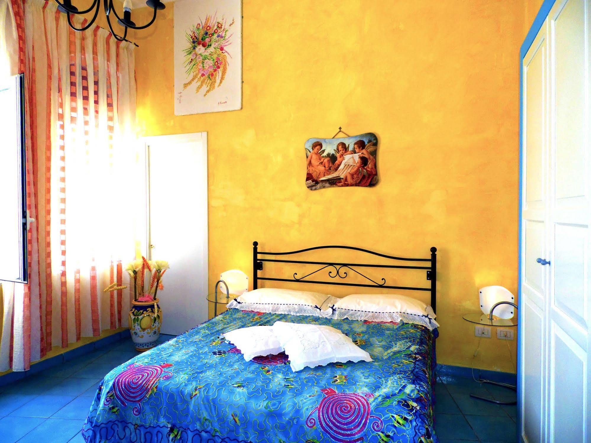 Bed and Breakfast Dimora Carlo III Vietri Zewnętrze zdjęcie