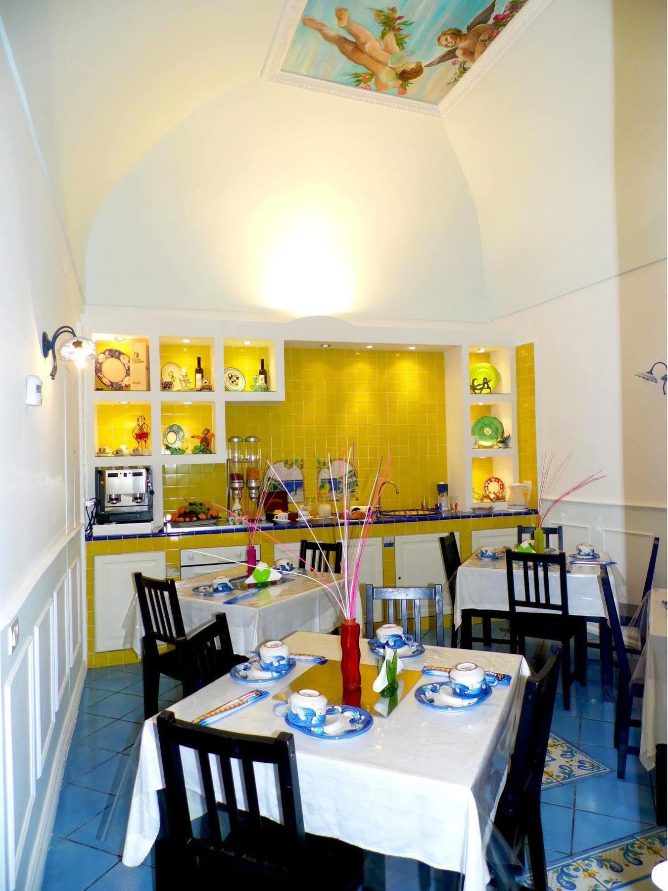Bed and Breakfast Dimora Carlo III Vietri Zewnętrze zdjęcie